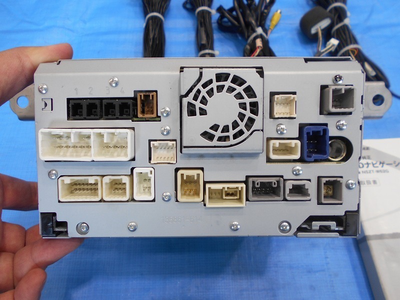 トヨタ純正ナビ NSZT-W62G ☆ 2022年8月更新地図データ メモリーナビ