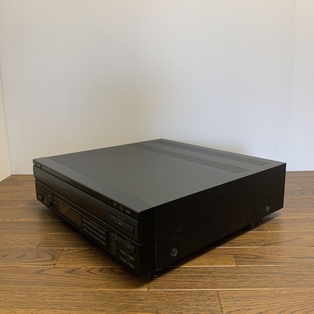 SHARP CD-SVR100 3枚CD対応 5in1レーザープレーヤー LDプレイヤー＋レーザーディスク6枚セット レーザーディスク