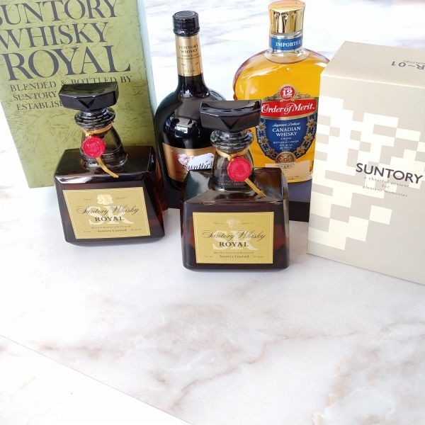 KC0185【☆未開栓品☆】SUNTORY サントリー ROYAL ローヤル 向獅子 華 ラベル Order of Merit オーダーオブメリット ウィスキー 合計4本