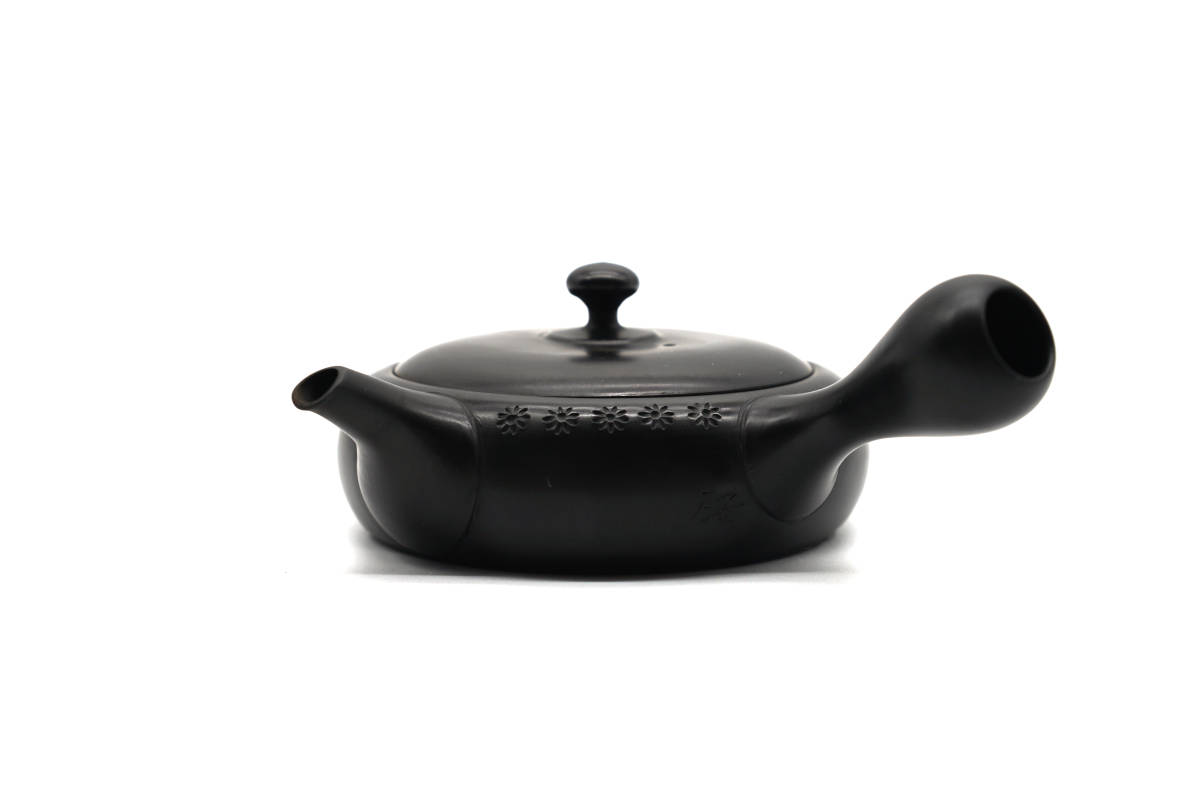 常滑焼名人作「水上 桜山(水上 清)」黒窯変印花極平急須 ☆