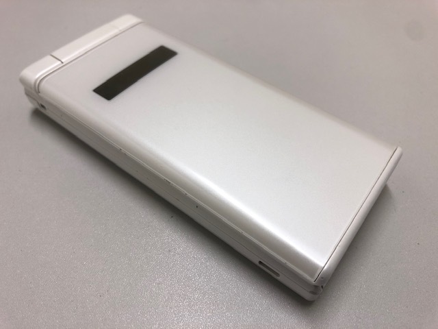 ★送料無料★DIGNOケータイ2★701KC★ホワイト★SoftBank★京セラ★KYOCERA★制限〇★4G★ガラホ★中古