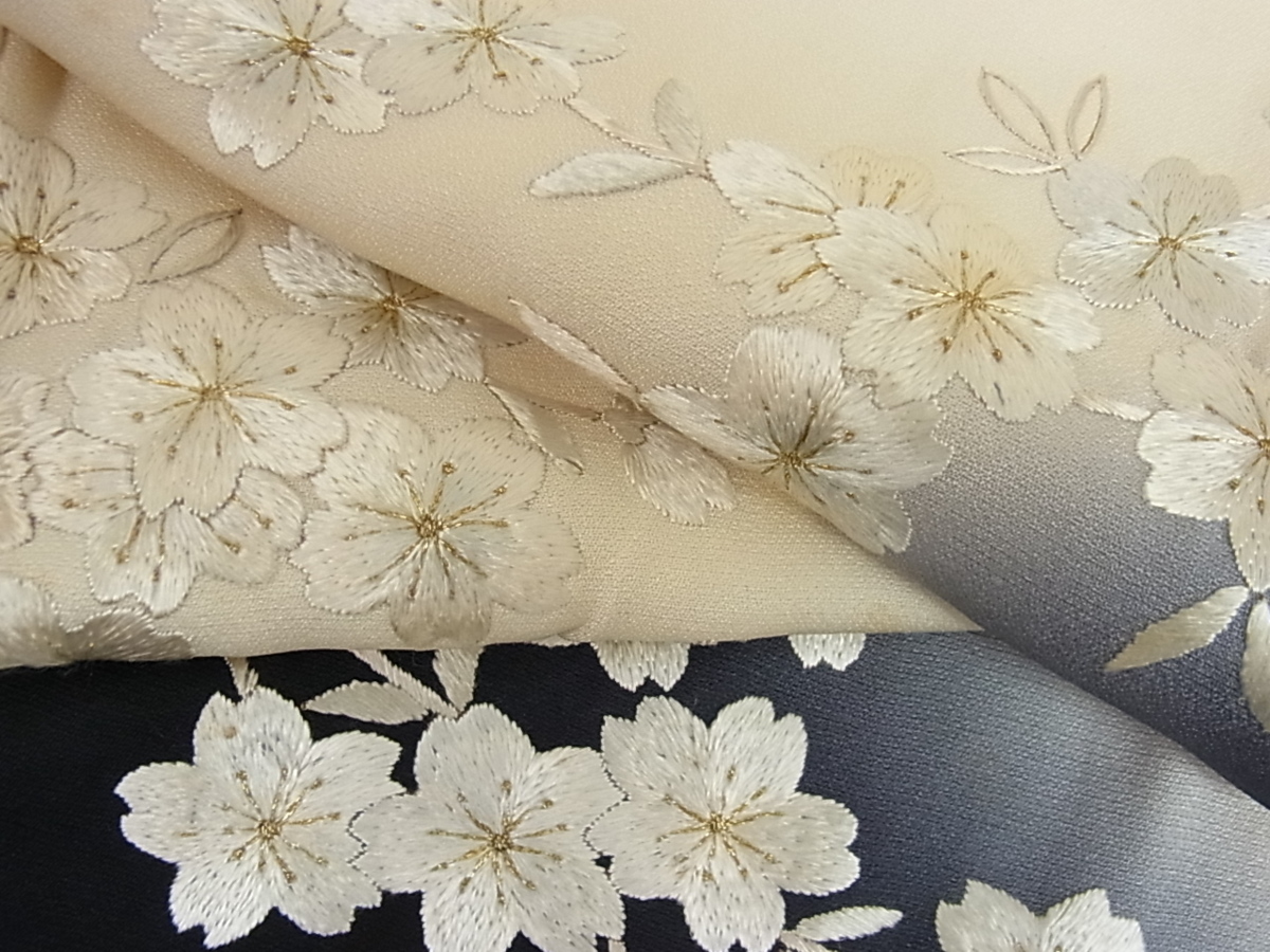 着物屋こころ□訪問着 総刺繍 枝垂れ桜 暈し染め 金糸 正絹 逸品 ds5730