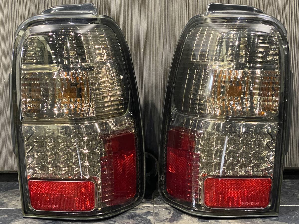 良品○前期○ミラカスタムX○L275S/L285S○左右テール○イチコD049