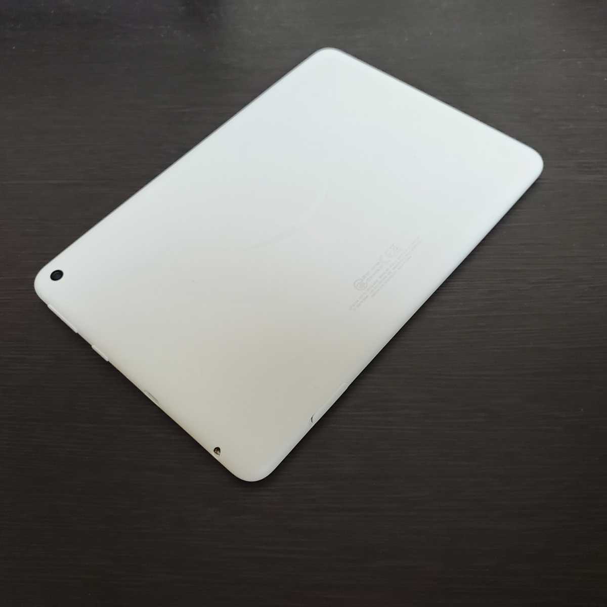 ほぼ未使用 Amazon fire HD 8 32GB ホワイト 純正カバー付_4