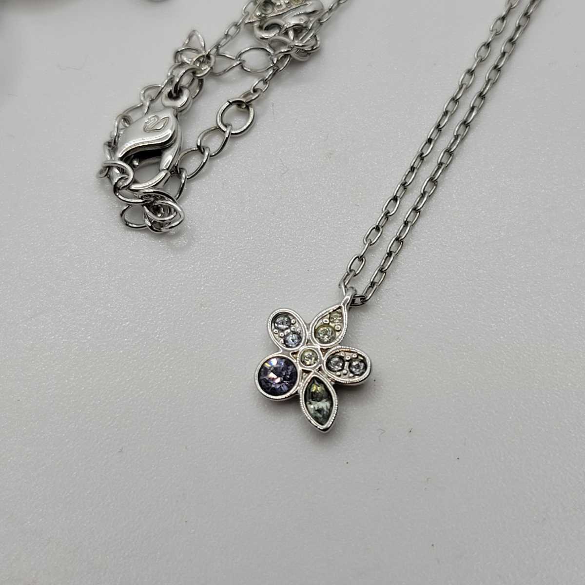 SWAROVSKI　スワロフスキー　ネックレス　シルバーカラー　3点セット_2