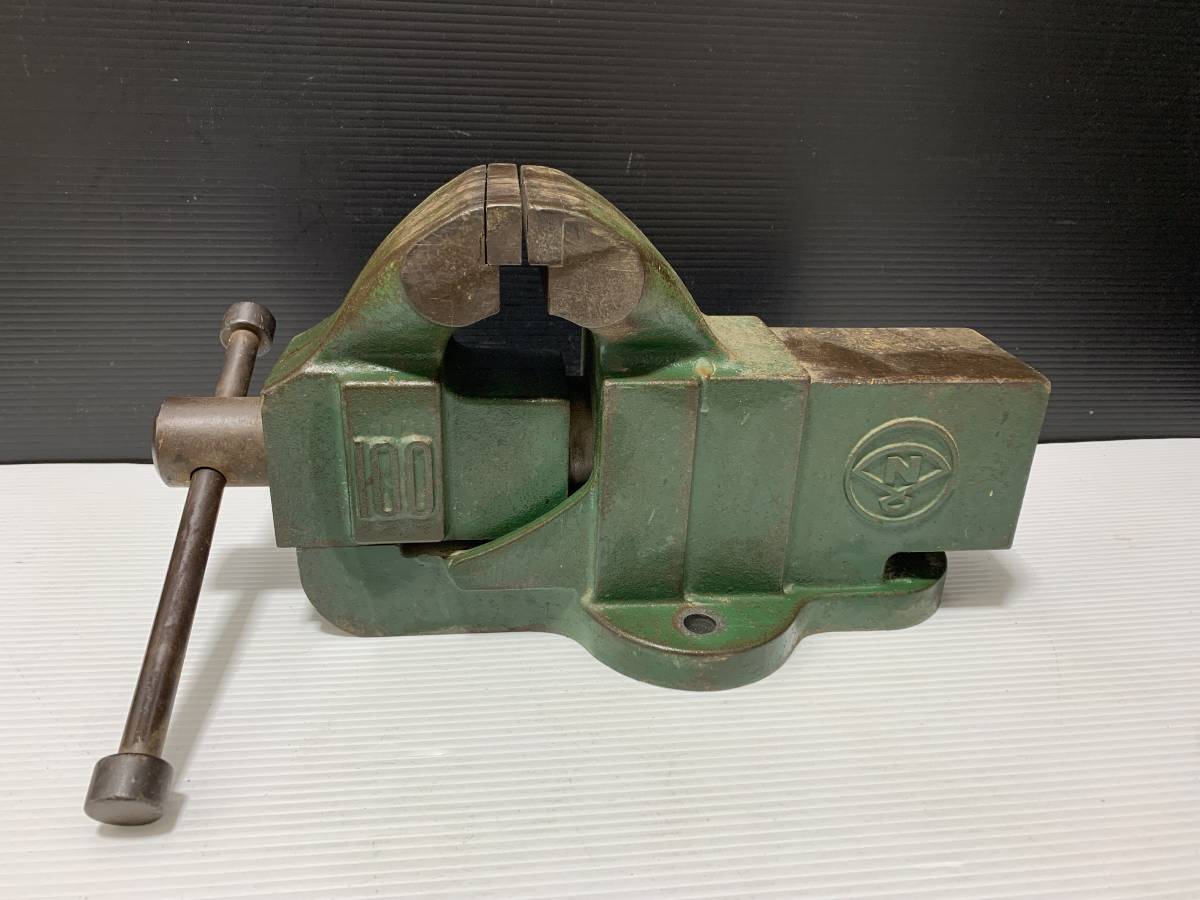 ◇ナベヤ　バイス　万力　100ｍｍ　大工　工具【現状品】◇