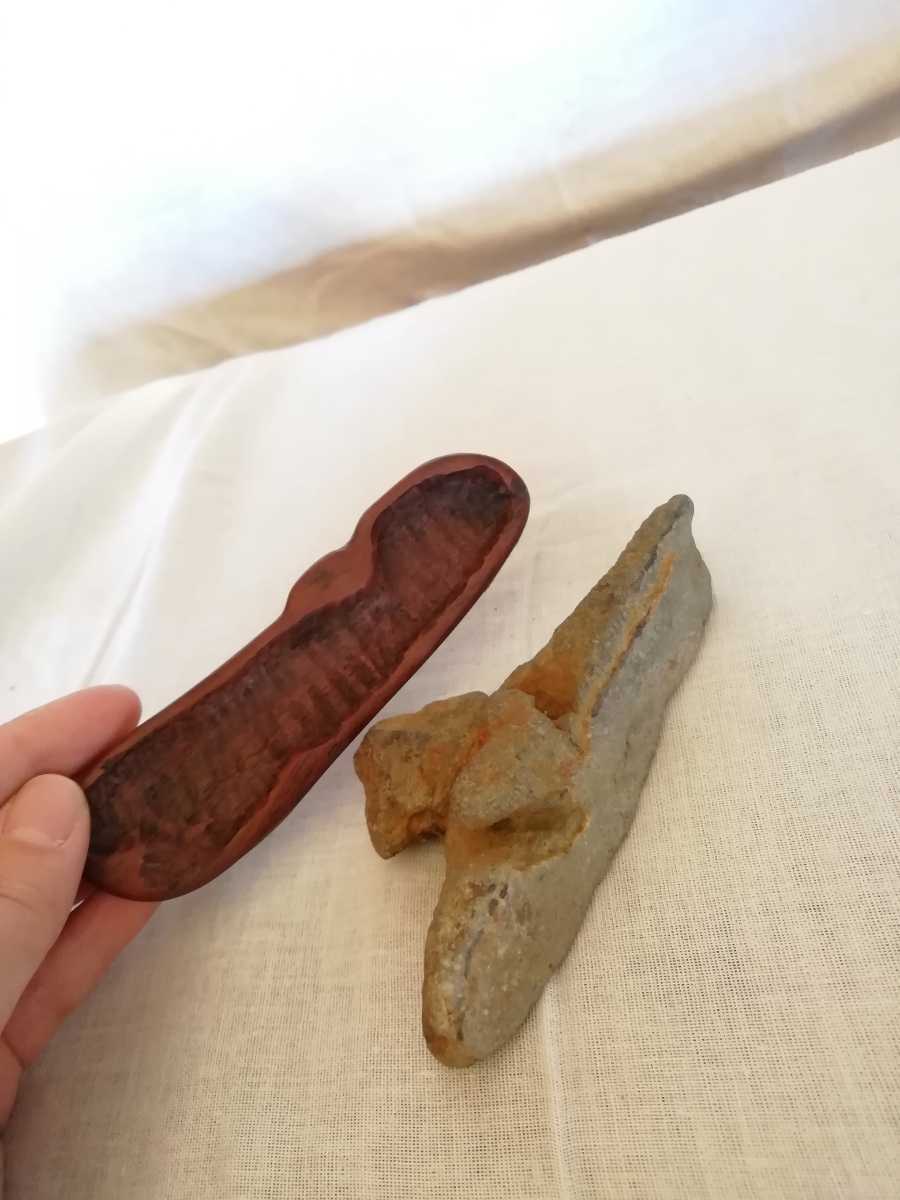 鞍馬産 洛舎】水石 箱+台座付き 鑑賞石 盆石 自然石 川石 水石