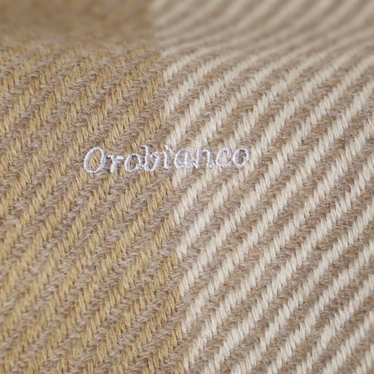 N901a オロビアンコ 日本製 ふんわり ウール 高級 マフラー イタリア Orobianco ストライプ ストール メンズ レディース ベージュ 男性用 売買されたオークション情報 Yahooの商品情報をアーカイブ公開 オークファン Aucfan Com N901a オロビアンコ 日本製 ふんわり ウール 高級 マフラー イタリア Orobianco ストライプ ストール メンズ レディース ベージュ 男性用 売買されたオークション情報 Yahooの商品情報をアーカイブ公開 オークファン Aucfan Com