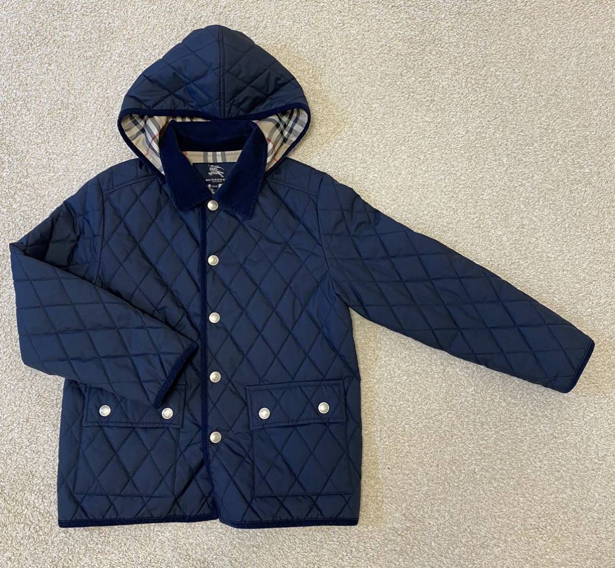 バーバリー BURBERRY コート 女の子 kids フード ネイビー 紺色 