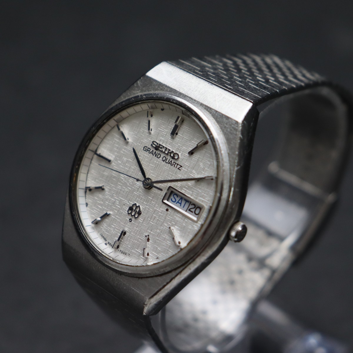 T*)様 202精工舎SEIKO GRAND QUARTZ デイデイト 9943 SEIKO GRAND QUARTZ ツインクォーツ 9943 英/日デイデイト