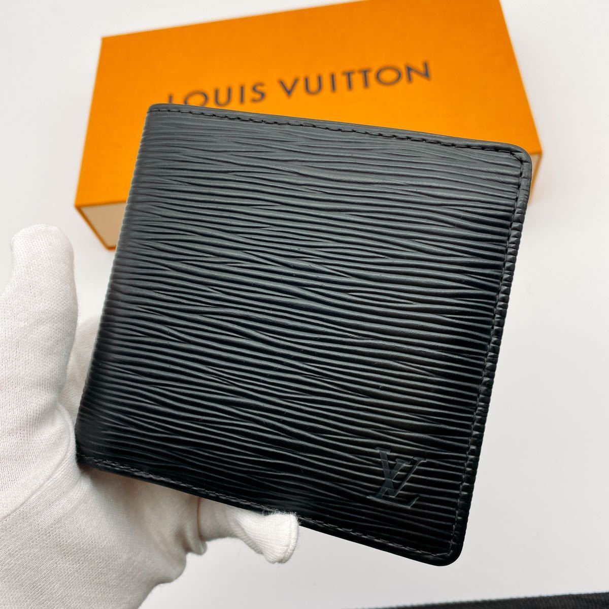 新品未使用 廃盤品 剥がれベタつき無し ルイヴィトン ポルトフォイユ 