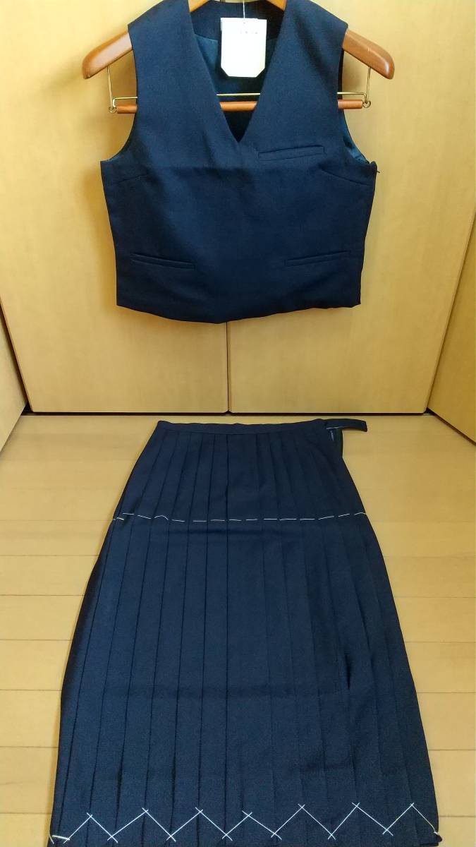 新品未使用】女子学生服 制服 南港北中学校 ベスト150A/冬スカートの 