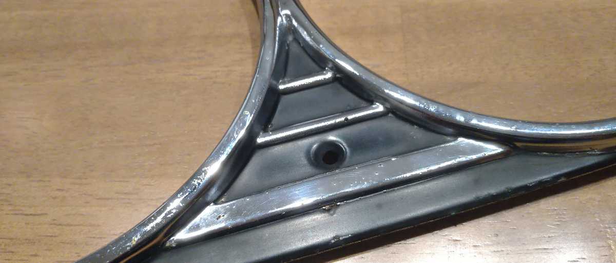 新品 日産 ブルーバード510 ヘッドライト ベゼル ガーニッシュ 左 