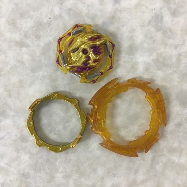 1円 箱無 タカラトミー ベイブレードバースト Wbba 特別景品 ダイナマイトペルセウス 6 レイヤー ベイブレード 売買されたオークション情報 Yahooの商品情報をアーカイブ公開 オークファン Aucfan Com