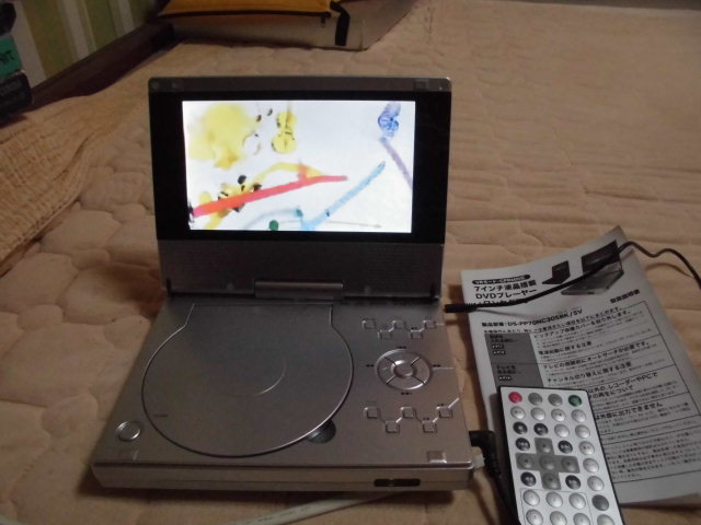 DVDプレーヤ＋ワンセグテレビ7インチ液晶 (株)ソックス 2電源車載DC