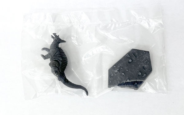 未使用 BANDAI/バンダイ 名鑑シリーズ 帰ってきたウルトラ怪獣名鑑
