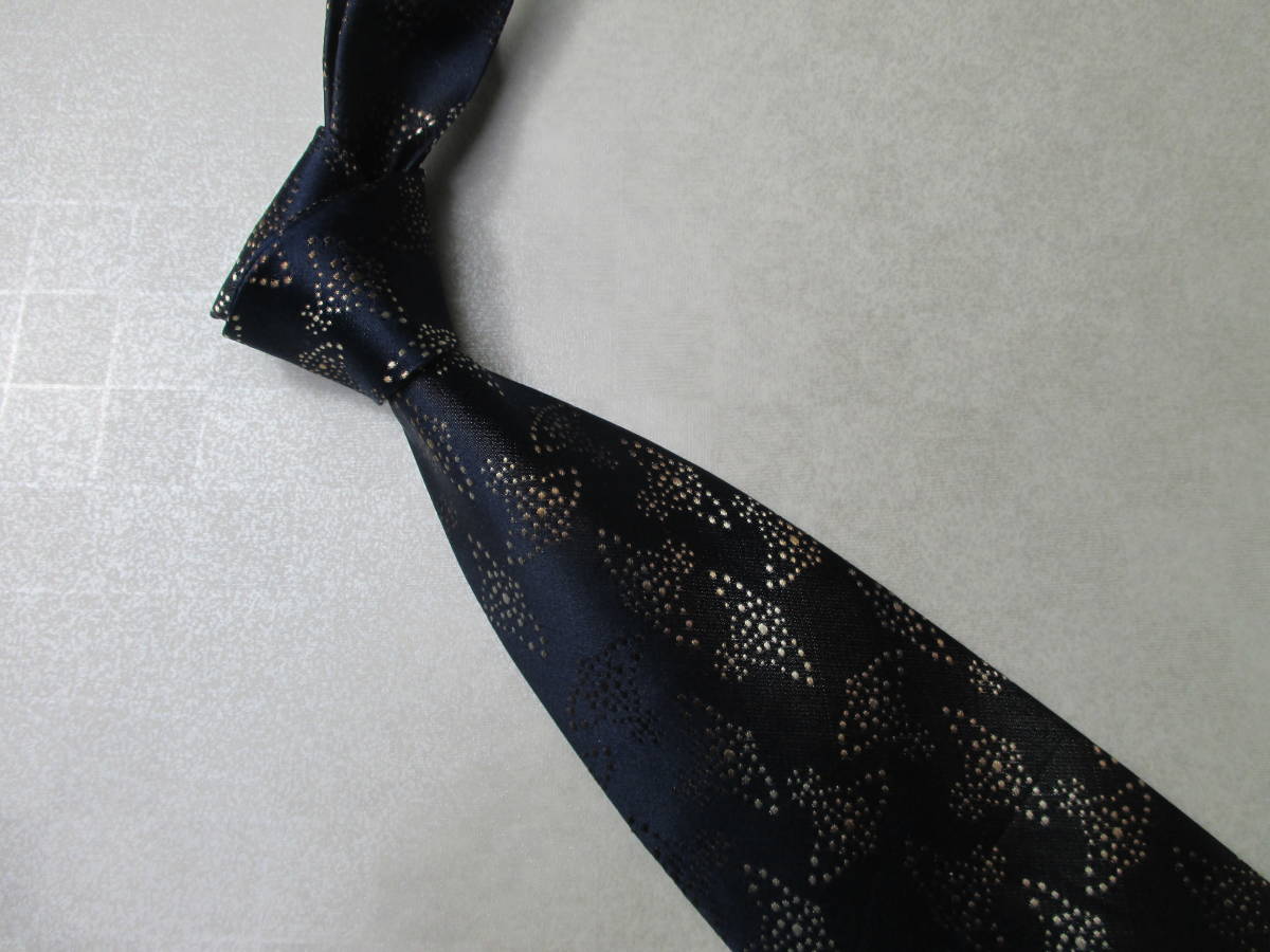 Vivienne Westwood ブラック ネクタイ Vivienne ネクタイ Westwood（ネクタイ）のフリマアイテム一覧