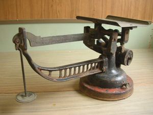 昭和レトロ 秤のYahoo!オークション(旧ヤフオク!)の相場・価格を見る