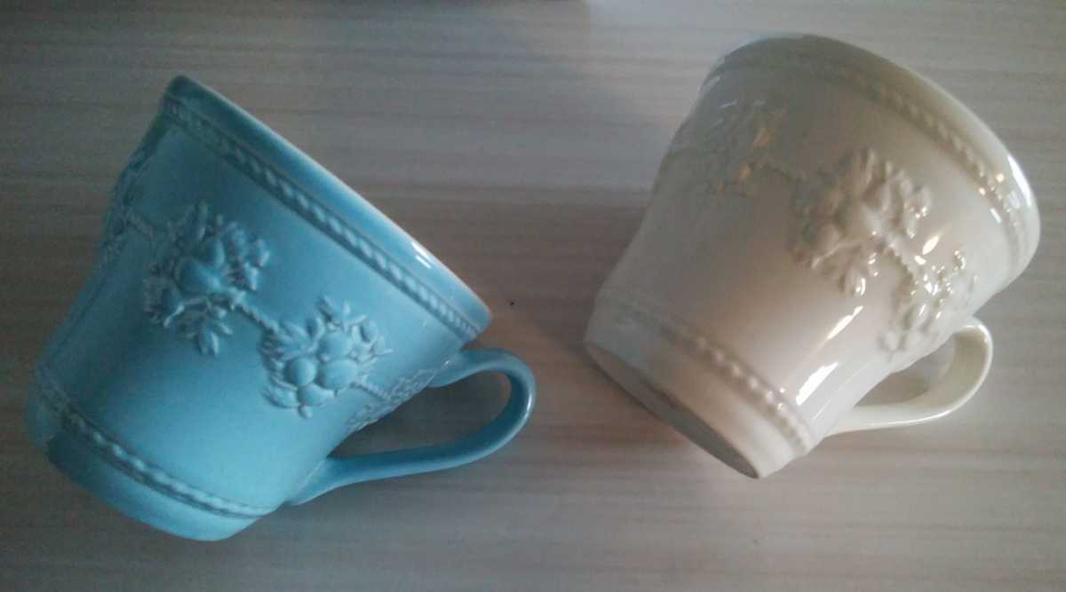 WEDGEWOODマグカップペアセット