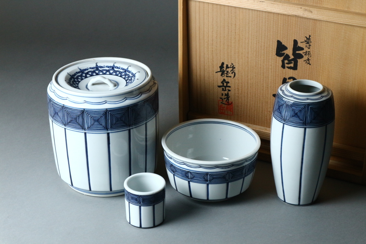 橋本龍岳 茶道具 水指 共箱 皆具 T953 『染付 桶側』『平安