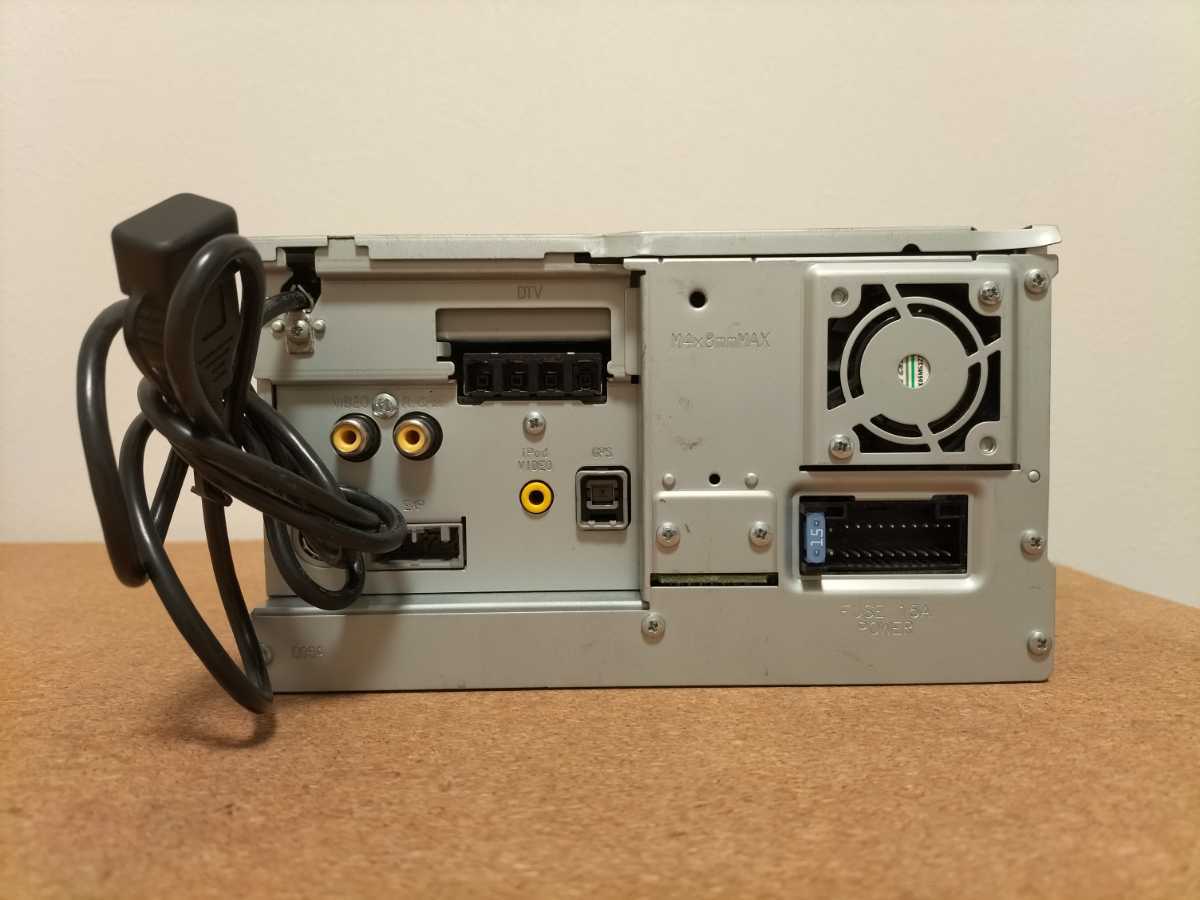 ケンウッド　MDV-L502W 地図2021年 4×4地デジ内蔵ナビ MDV-L502W 最新地図2021年秋版 カーナビ本体セット200mmトヨタ等
