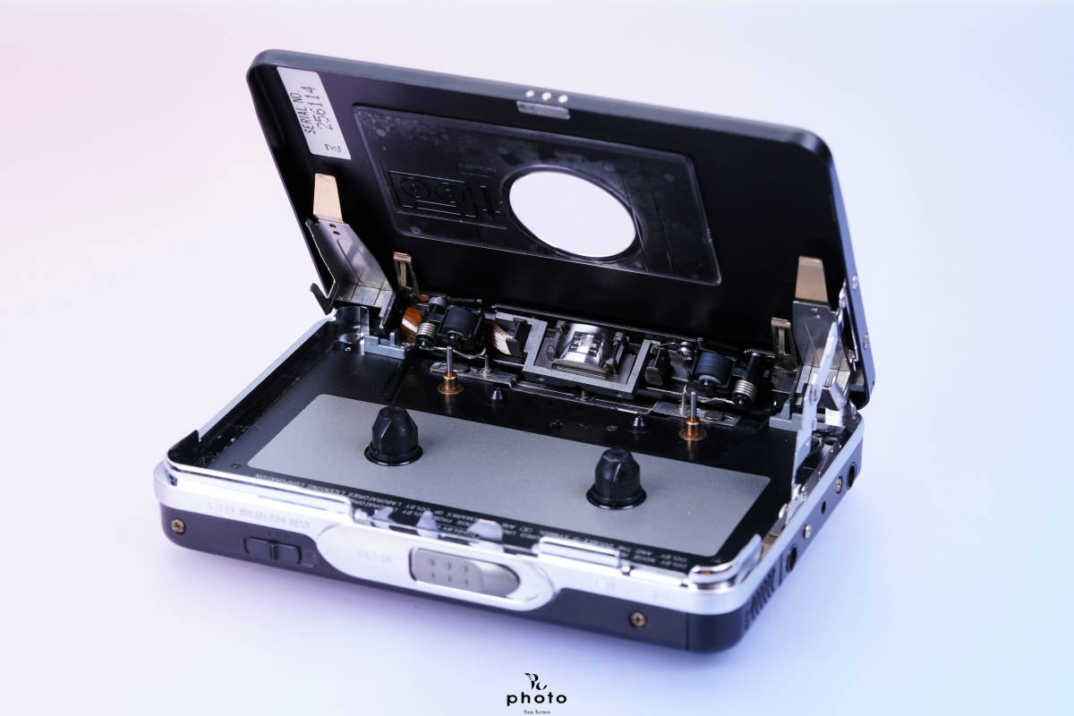 ☆美品・動作〇☆ SONY ソニー WALKMAN 薄丈夫 高音質モデル