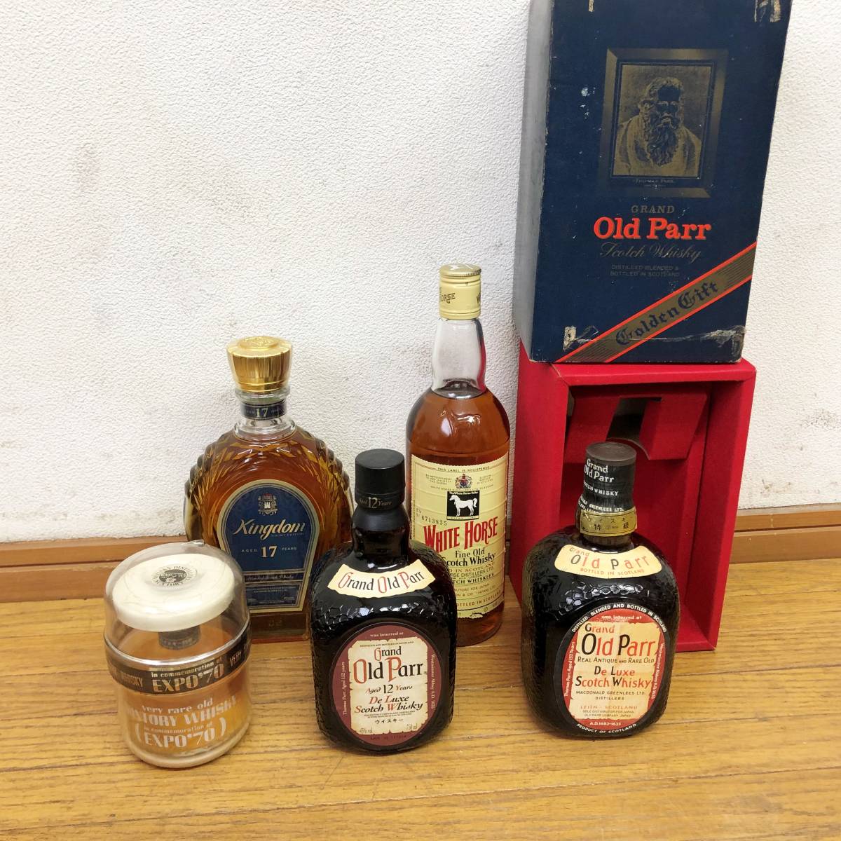 【最終値下】洋酒 ミニボトル まとめ売り 11本セット 古酒 未開栓コレクション 未開栓 ウイスキー 古酒 ミニボトル 39本 サントリー スペシャル