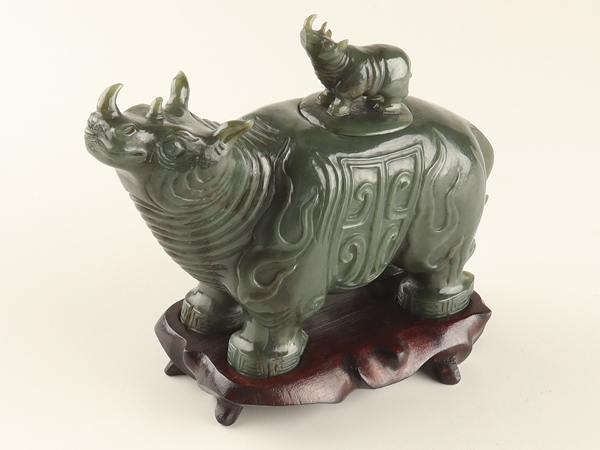 流】中国美術 碧玉彫刻置物 台付 KD857 Yahoo!オークション - 「中国