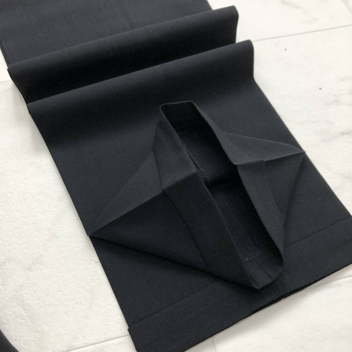 冠婚葬祭にも最適★アルマーニ コレツィオーニ【Armani Collezioni】シングルスーツ メンズ XL 黒無地 ビジネス 総裏 通年 A6 - アルマーニ ARMANI | 通販・人気 90歳目前のジョルジオ・アルマーニが描く、真珠の輝きに満ちた