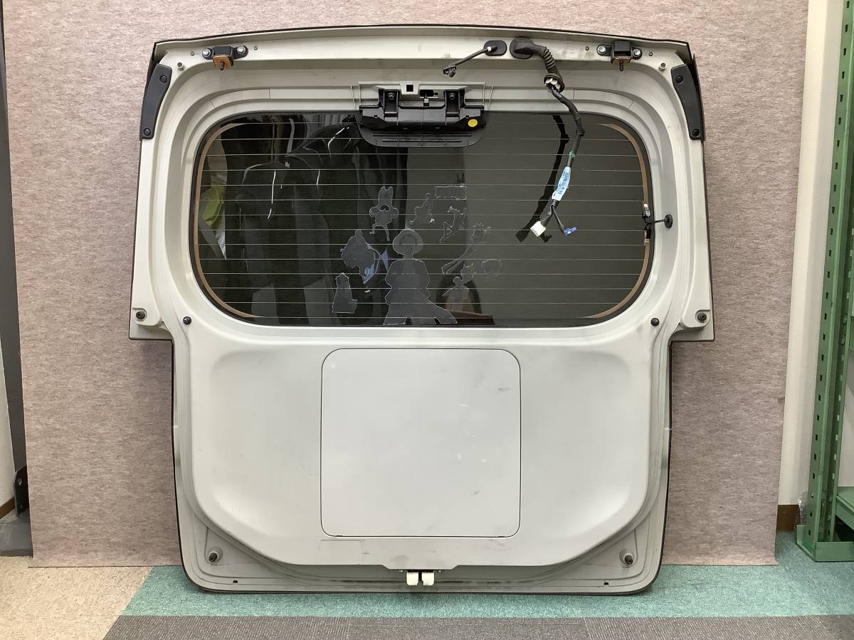 ”TM7232(HA)　●ダイハツ/タントカスタム/LA600S　▼リアゲート　バックドア　*北海道、沖縄　送料別 タントカスタムの歴代モデルとグレード・スペックをわかりやすく解説 DAIHATSU TANTO custom T-DEMAND タントカスタムＸ（2014年4月発売）のカタログ・性能スペック情報