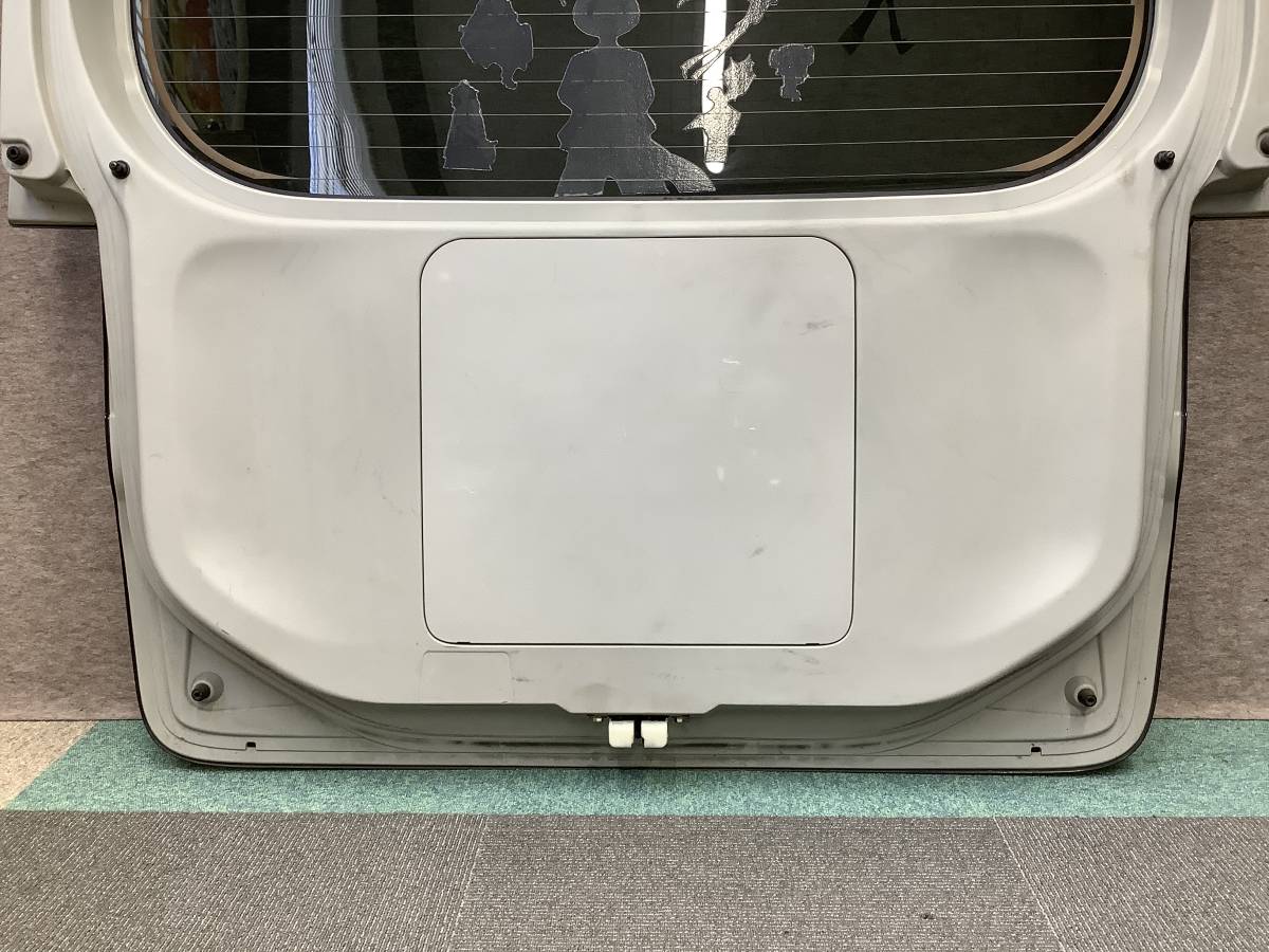 ”TM7232(HA)　●ダイハツ/タントカスタム/LA600S　▼リアゲート　バックドア　*北海道、沖縄　送料別 タントカスタムの歴代モデルとグレード・スペックをわかりやすく解説 DAIHATSU TANTO custom T-DEMAND タントカスタムＸ（2014年4月発売）のカタログ・性能スペック情報