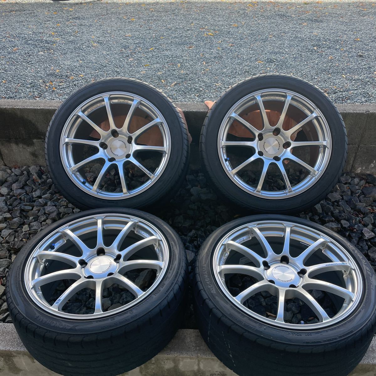 ADVAN RS 18インチ ホイール