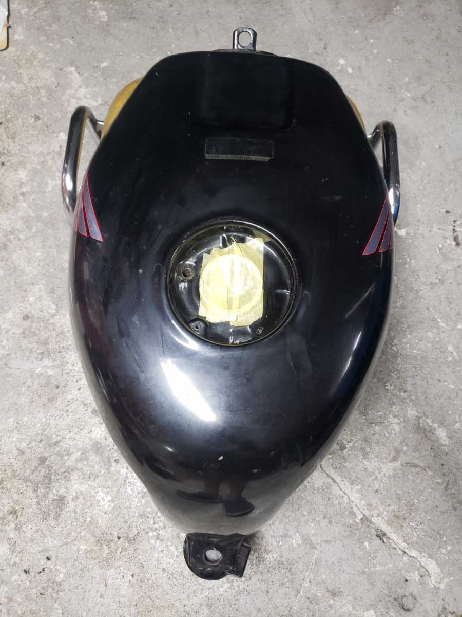 ホンダCBR250RR MC22 ガソリンタンク中古 キズ有りますが程度は良好