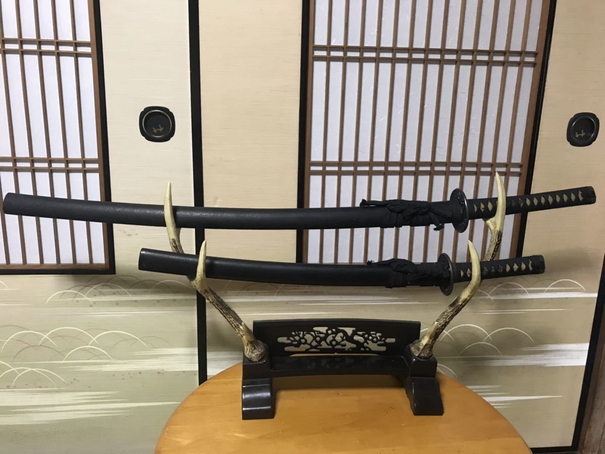 模造刀 太刀 日本刀 レプリカ 全長103センチ 69.5センチ 台座 あり