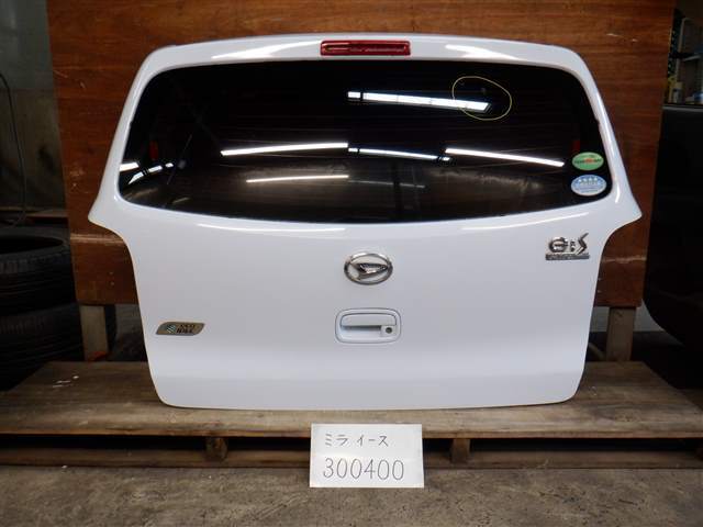 ●中古・純正●　ミライース　LA300S　バックドア　リアゲート ミライース LA300S バックドア 中古品 Ｒ59 個人宅直配不可