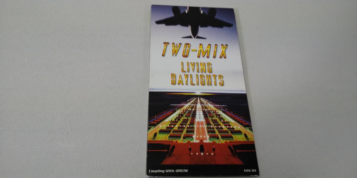 666 『8cm cd シングル 』 TWO-MIX / LIVING DAYLIGHTS(TWO-MIX)｜売買