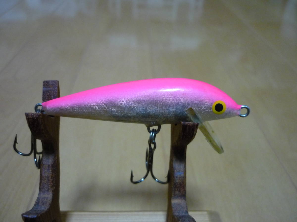 品 Rapala ラパラ カウントダウン Cd7 シーバス用ルアー シンキングミノー ホタルイカパターン 富山湾 アジ メバル 黒鯛 真鯛 シーバス ミノー 売買されたオークション情報 Yahooの商品情報をアーカイブ公開 オークファン Aucfan Com