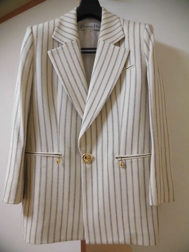 お買い得，限定セール クリスチャンディオール Christian Dior ジャケット サイズ：M レディース冬物 ウール100％(ジャケット、ブレザー)｜売買されたオークション情報、yahooの商品情報をアーカイブ公開 - オークファ 女性用