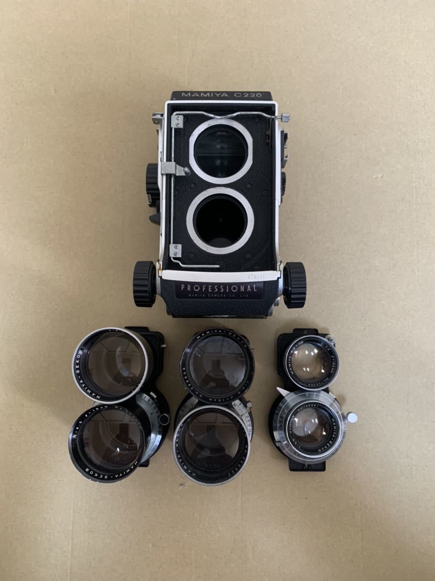 w*4様 MAMIYA C220 ジャンク品 MAMIYA マミヤ C220 二眼レフ Professional & MAMIYA-SEKOR 1:4.5 f=180㎜×