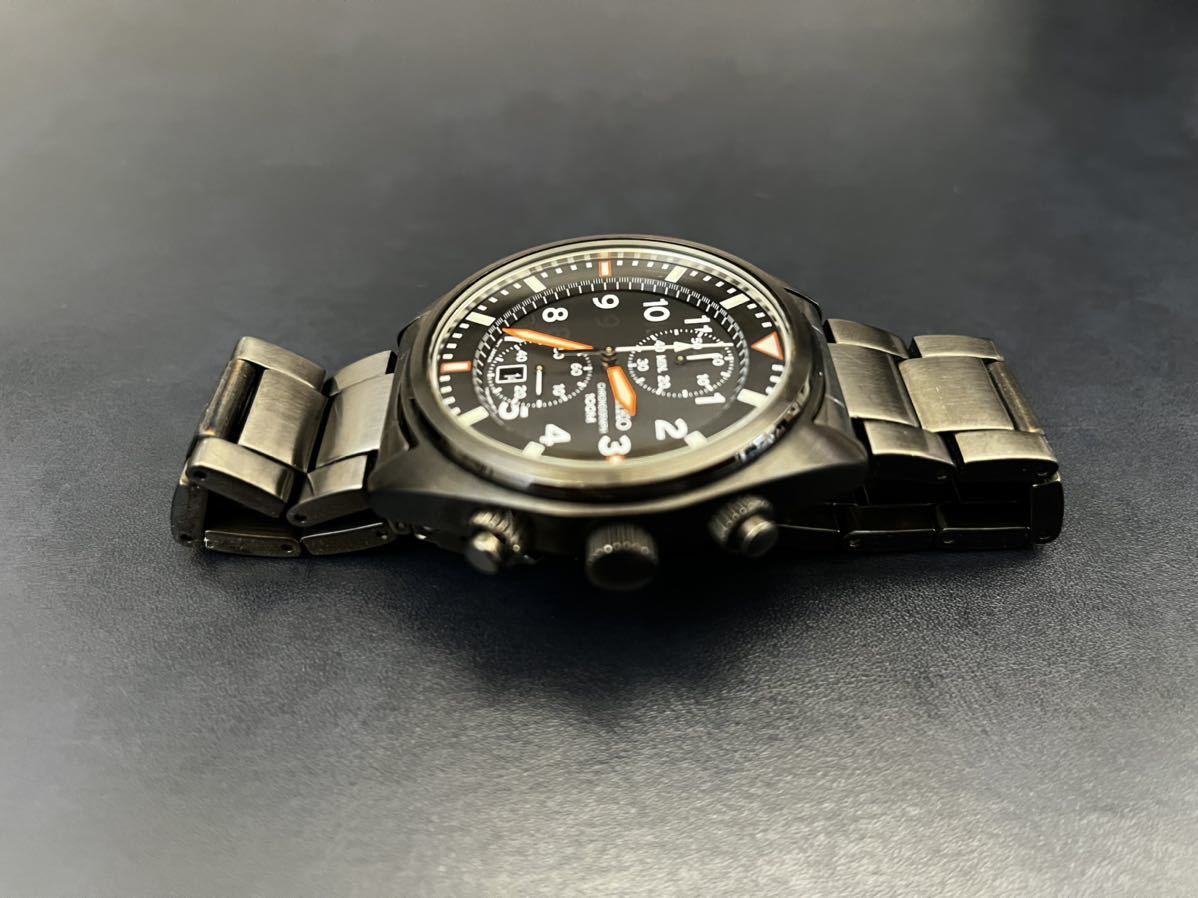 SEIKO クロノグラフ 海外モデル クォーツブラックメンズウォッチ 不可分