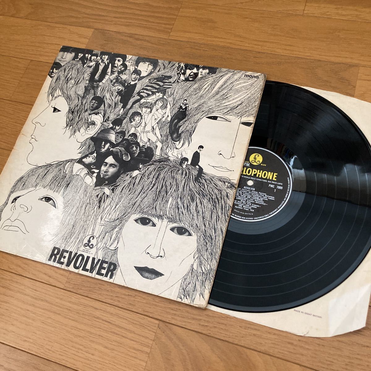 リボルバー REVOLVER The Revolver MONO ⁄ Ernest Beatles J 0