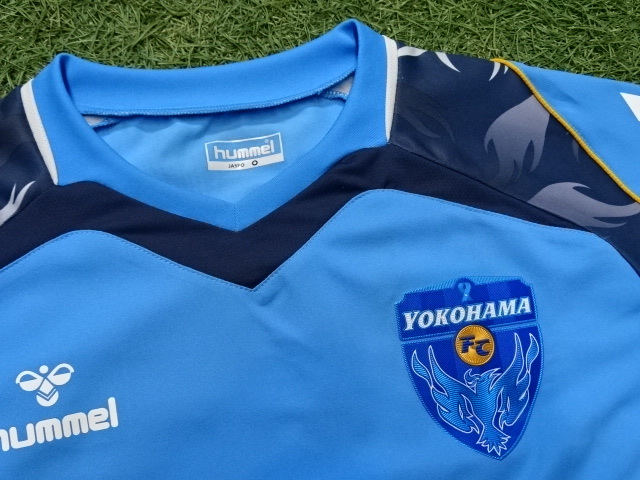 横浜FC 2010 #11 XO SIZE メンズ サッカーユニフォーム (ヨコハマエフシー) 横浜FC L カズ　三浦知良　ユニフォーム　ヒュンメル　未使用 ウェア