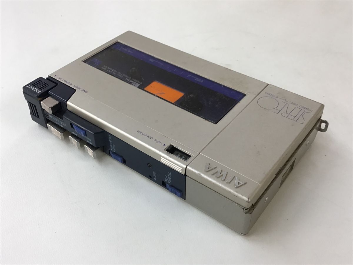 AIWA HS-F1 ポータブルカセットプレーヤー◇現状品 [8664W] AIWA HS-F1