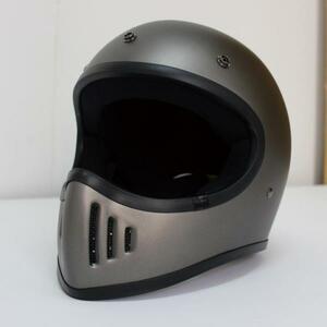 新品 送料無料 フルフェイスバイクヘルメット(フラットガンメタ/M