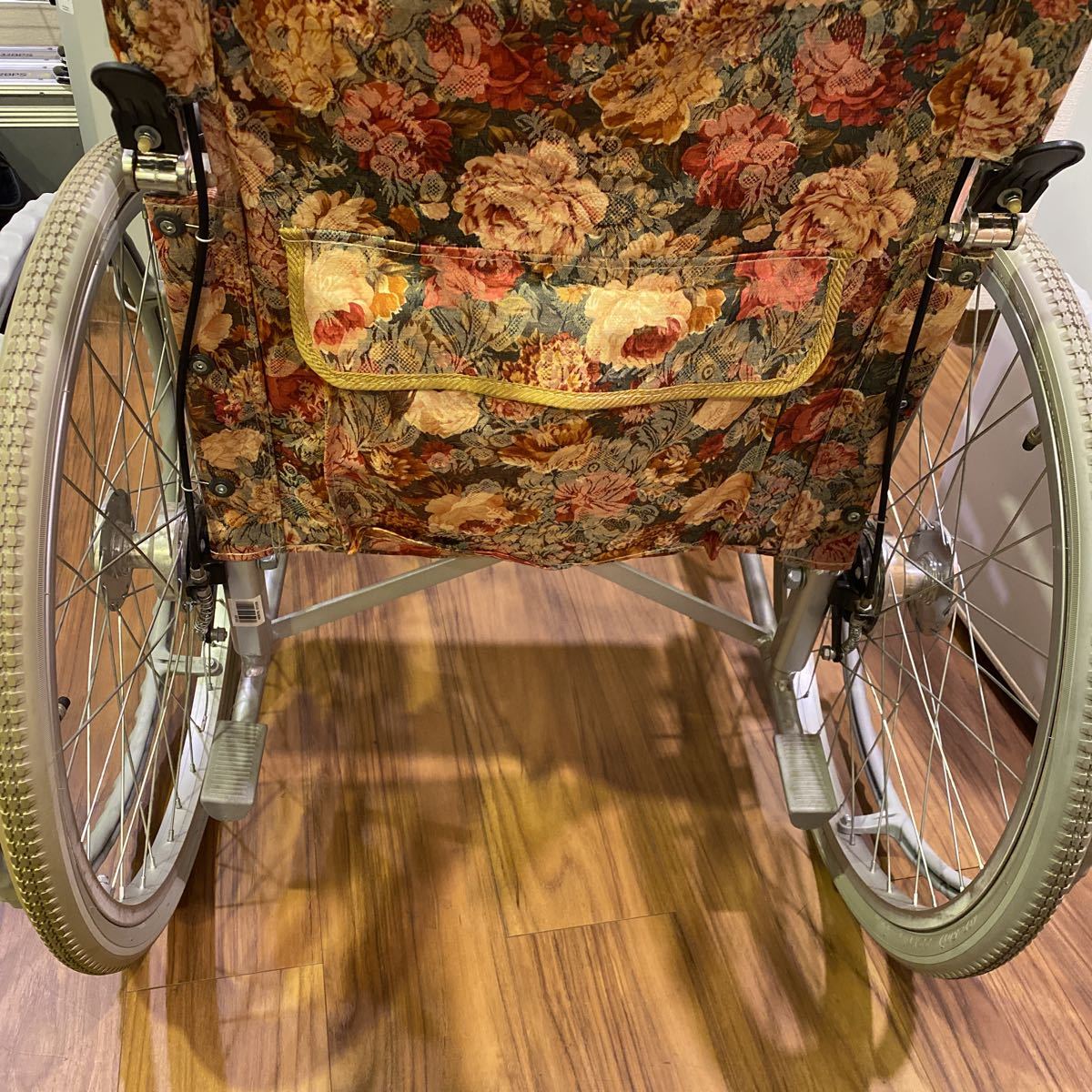 幸和製作所 自走用車椅子 自走式 折りたたみ 介護用品 楽天市場】自走