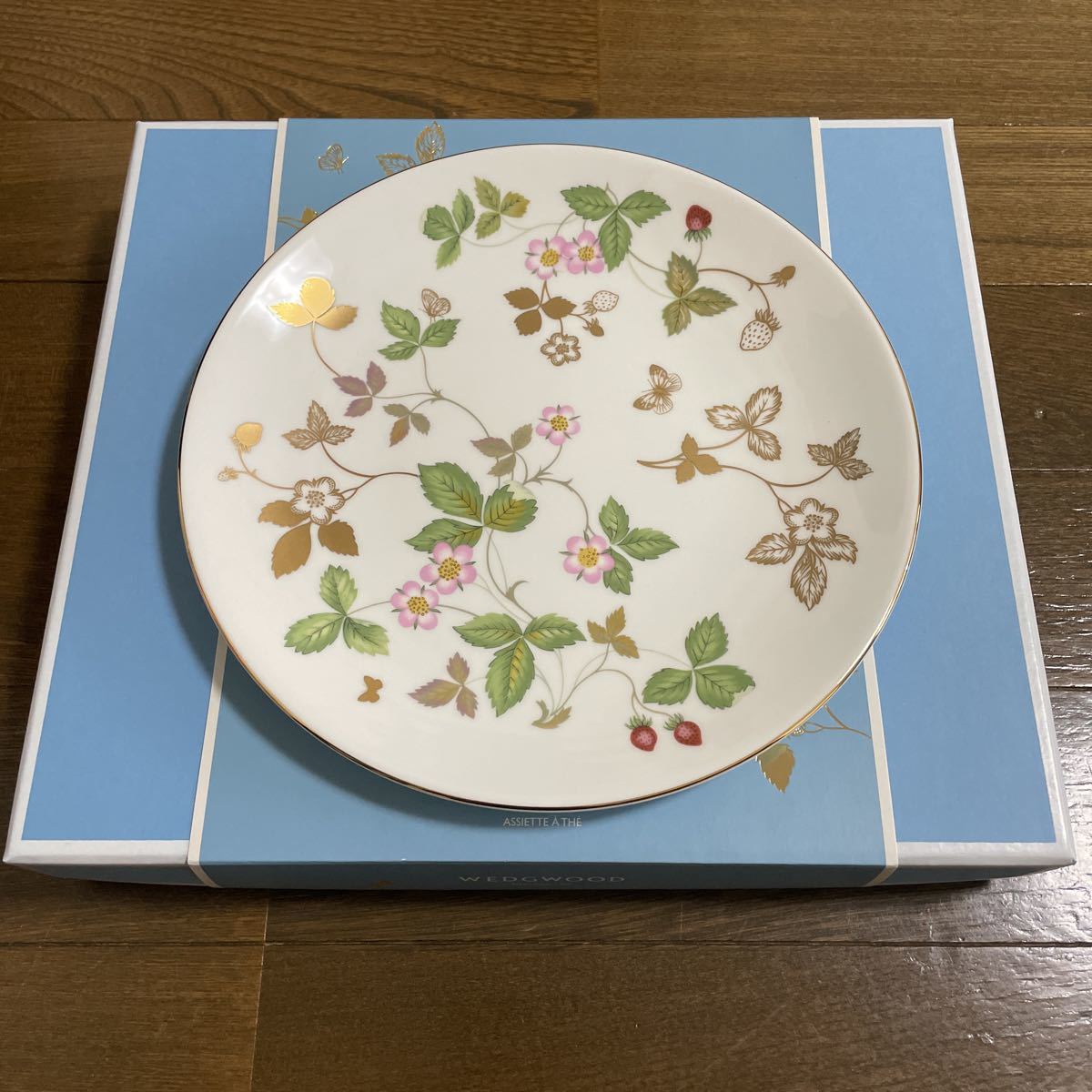 WEDGWOOD ウェッジウッドワイルドストロベリー プレート 新品未使用　21センチ