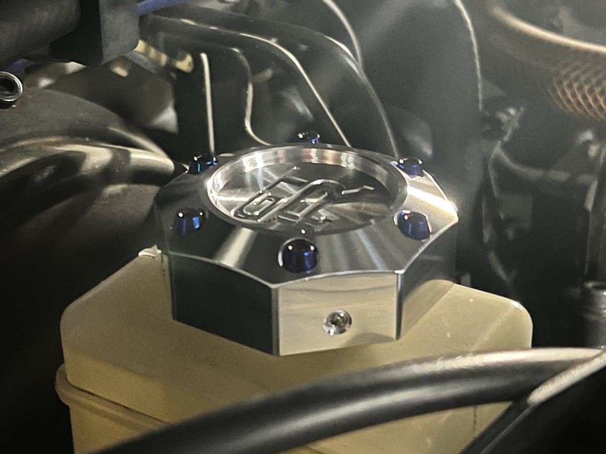 シルビア スカイライン 86 アルミ削り出し ブレーキマスターカバー