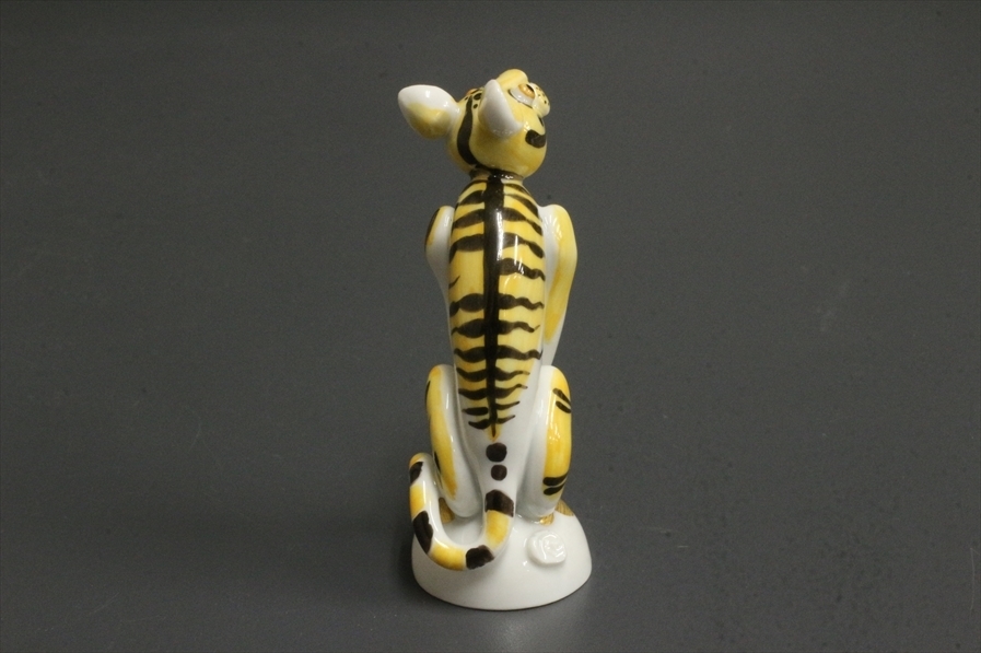 置物 マイセン 虎 フィギュリン MEISSEN 寅 干支 美品 オブジェ トラ