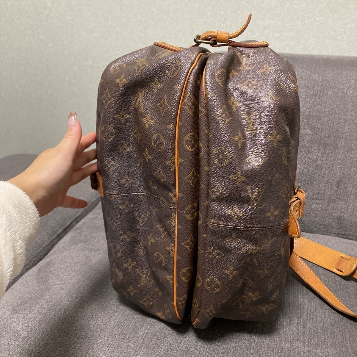 LOUIS VUITTON ルイヴィトン ソミュール 35 モノグラム LV ショルダー 