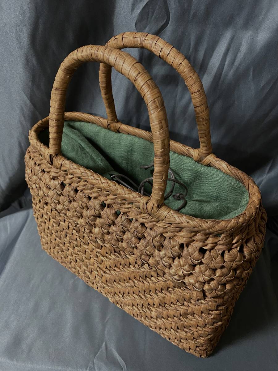 国産 最新作 最高級品 匠の技 六角花縄状三つ編み手編み 山葡萄カゴ  